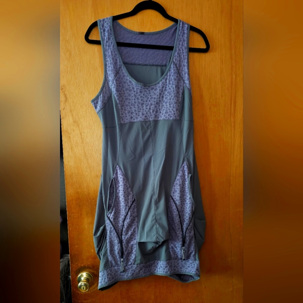 Women's Gray Athleisure Dress with Zipper Pockets